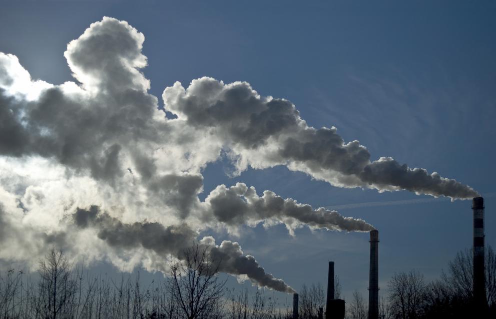 The CO2 emissions of EU Member States fell by nearly 2% in 2018, suggesting that the European Union is successfully decoupling the energy sector from economic growth. The global anthropogenic fossil CO2 emissions increasing by 1.9% from 2017 to 2018.