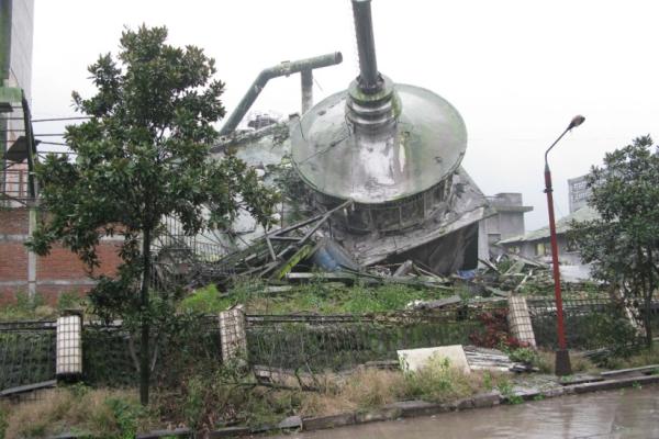 Collapsed unit at a fertilizer facility after the Wenchuan earthquake in 2008