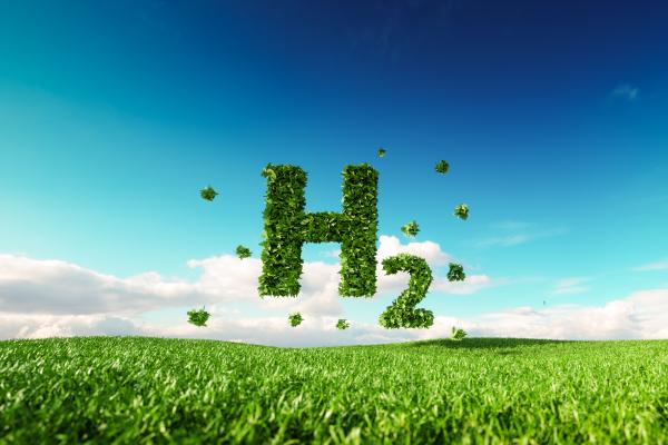 Renewable hydrogen: long-distance supply can be competitive.