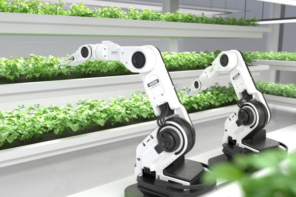 smart_farming_robot_-_adobestock_427586008.jpeg