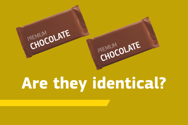 Illustration with 2 identical chocolate bars 
